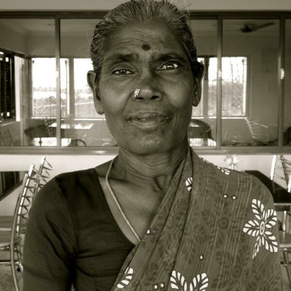 Vanakam Madam – Image 21
